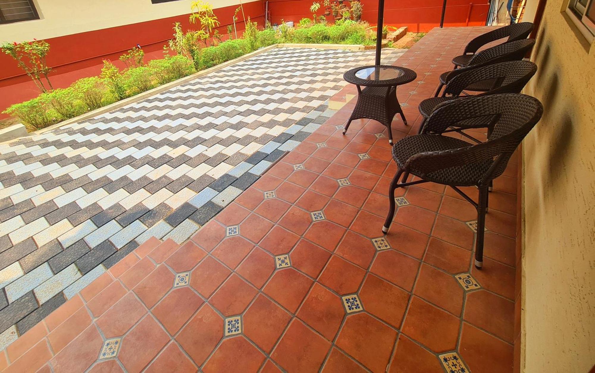 Sunny Smiles Homestay Mangalore Ngoại thất bức ảnh